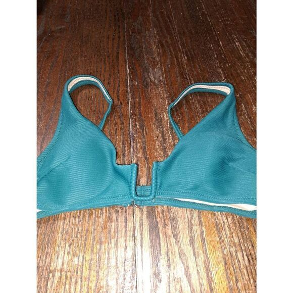 New Small Shade & Shore Green Adjustable Bikini Swimsuit Bathing Suit Top NWT - Picture 2 of 8